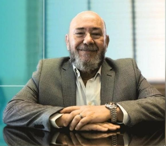 Prof. Dr. Augusto Scalabrini Neto