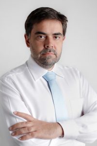 Dr. Ricardo Vieira Carlos